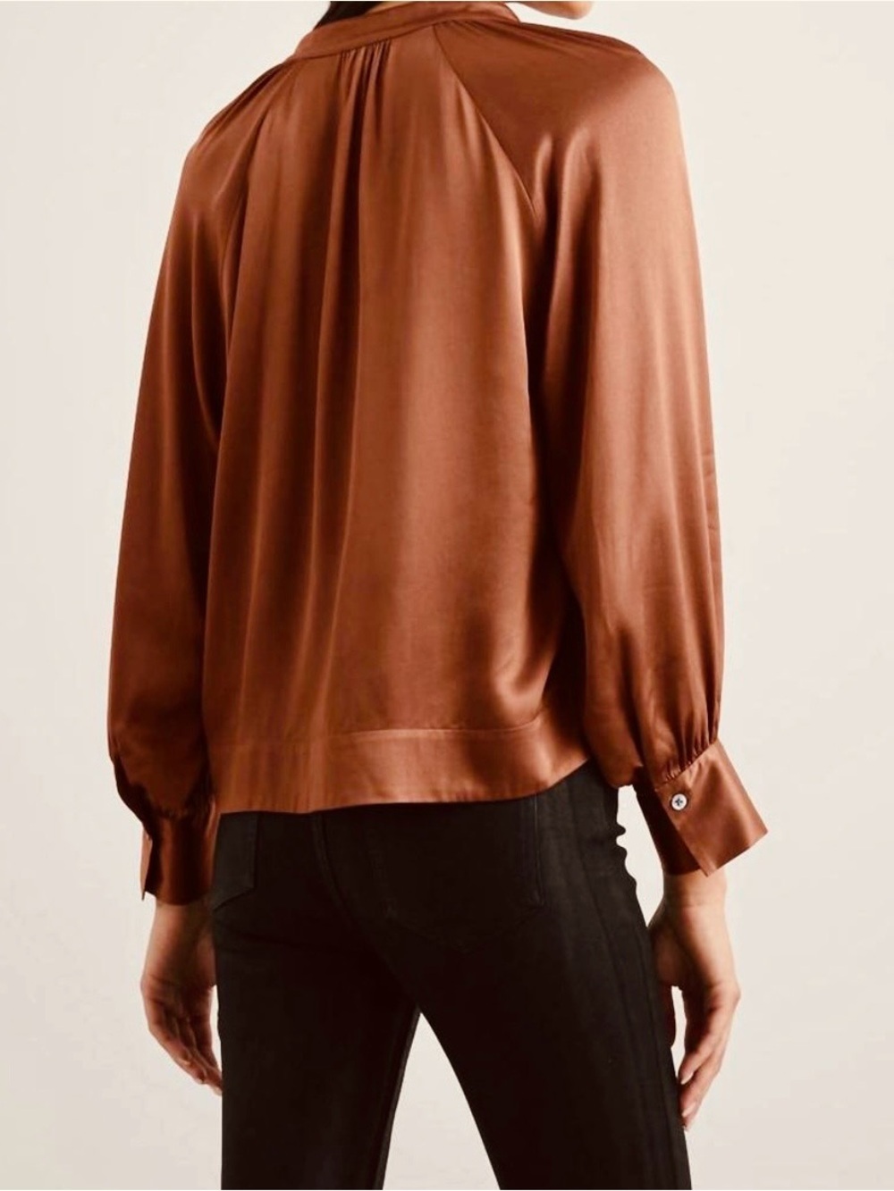 NWT Rails Women’s Satin V-Neck Long Sleeve Wynna Blouse in Copper Brown  - Small - Picture 4 of 11